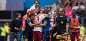 Nach dem Sieg gegen Wolfsburg war die Freude bei den Spielern des Hamburger SV groß Hamburger SV