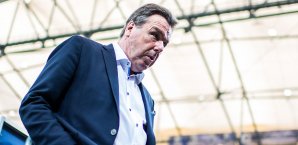 Heribert Bruchhagen meint, die Bundesliga profitiert vom Hamburger Klassenerhalt Heribert Bruchhagen