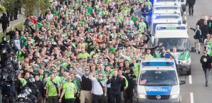 Die Fans des VfL Wolfsburg standen im Vorfeld unter besonderer Beobachtung VfL Wolfsburg