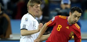Xavi schwärmte in den höchsten Tönen von Toni Kroos Xavi, Toni Kroos