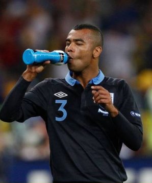 Ashley Cole england, em 2012