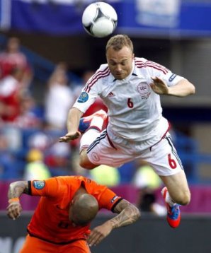 Lars Jacobsen, Dänemark, Niederlande, Nigel de Jong