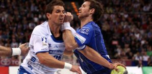Adrian Pfahl versucht sich gegen Torsten Jansen durchzusetzen