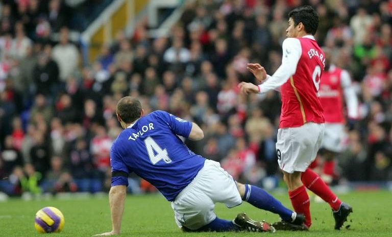 Arsenals Eduardo und das total zerstörte Bein