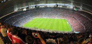 Fußball-Fans könnten Preiserhöhungen drohen