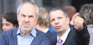 Fußball,Leverkusen,Holzhäuser