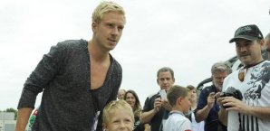 Mike Hanke freut sich auf Freiburg Mike Hanke,Trainingsauftakt,Borussia Mönchengladbach,Straßenklamotten