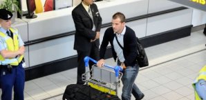 Landet Rafael van der Vaart doch noch auf dem Hamburger Flughafen? Van der Vaart,HSV,Transfer