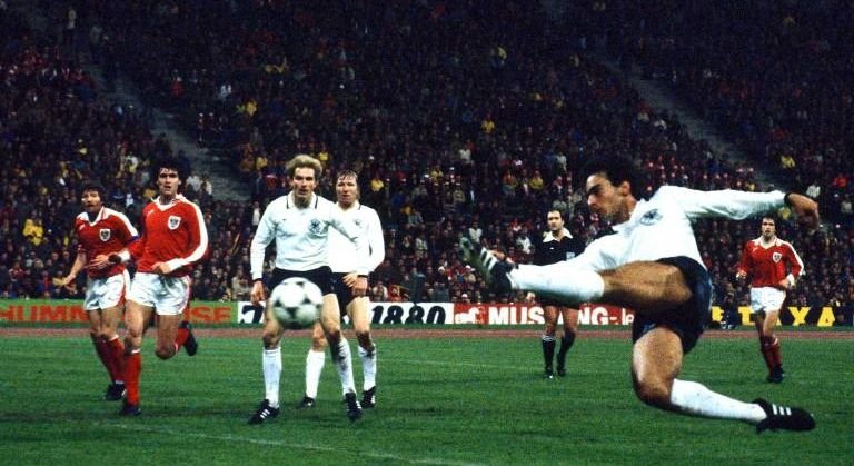 Hansi Müller sorgte gegen Österreich für den 250. Länderspielsieg
