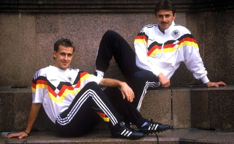 Klaus Allofs bei Länderspielsieg 250 und 300 dabei