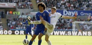 Marouane Fellaini traf für Everton in Swansea