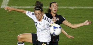 Ramona Perzelberger, Vanessa Di Bernardo