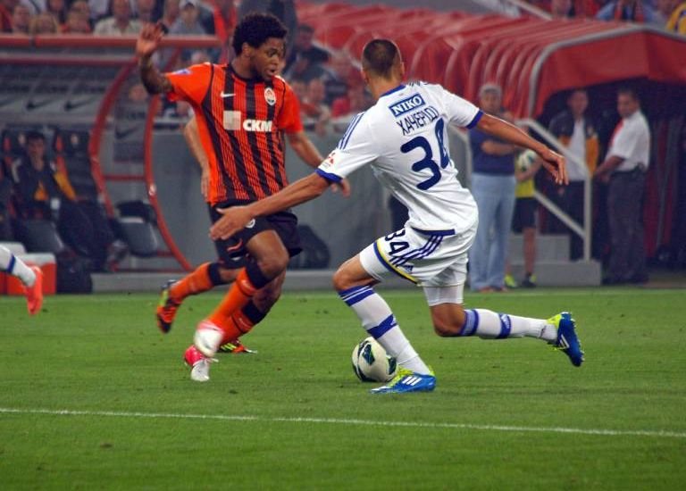 Shakhtar Donetsk und die Längsstreifen
