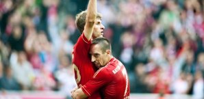 Thomas Müller und Franck Ribéry bejubeln einen Treffer Thomas Müller, Franck Ribery, FC Bayern München