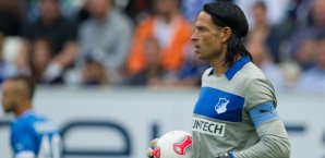 TIm Wiese kassierte vor der Halbzeit zwei schnelle Treffer Tim,Wiese,hoffenheim,1899,torwart,kapitän