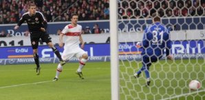 Christian Gentner trifft zum 1:0 für Stuttgart Christian Gentner,VfB Stuttgart