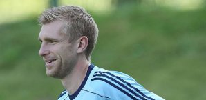 Per Mertesacker, Stiftung
