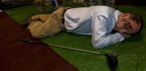 Zugegeben ein makaberes Bild: Aber blutet der Golfsport in Europa aus? Golf,Golfer