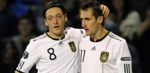 Mesut Özil, Miroslav Klose, DFB