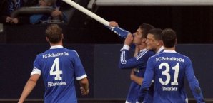 FC Schalke 04 feiert den Ausgleichtreffer gegen Werder Bremen. Schalke 04,Werder Bremen,Roman Neustädter