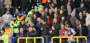 Tottenham,west,ham,hotspur,premier,league,white,hart,lane