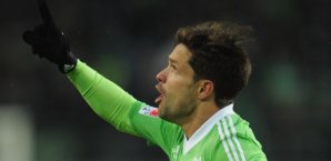 Diego bejubelt sein 1:0 Diego,Wolfsburg