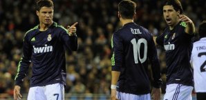 Real Madrid,Cristiano Ronaldo, Mesut Özil,Sami Khedira