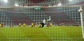 Arjen Robben mit dem 1:0 gegen den BVB Arjen Robben,FC Bayern München