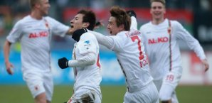 Dong Won Ji lässt sich feiern dong,won,ji,fc,augsburg,tor,1899,hoffenheim