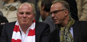 karl,heinz,rummenigge,uli,hoeneß,pyros