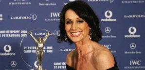 Nadia Comaneci Laureus, Nadia Comaneci