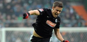 Max Kruse jubelt nach seinem Tor für Freiburg in Bremen Max Kruse, SC Freiburg, Werder Bremen