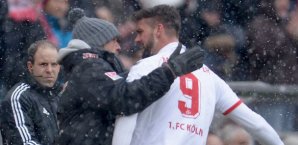 Stefan Maierhofer feiert sein erstes Kölner Tor mit Trainer Holger Stanislawski stefan,maierhofer,1.fc,köln,holger,stanislawsk