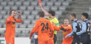 Schiedsrichter Wingenbach sorgte für Aufregung Wingenbach,Schiedsrichter