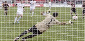 Adam Szalai verschoss einen Elfmeter Adam Szalai,FSV Mainz,Bundesliga