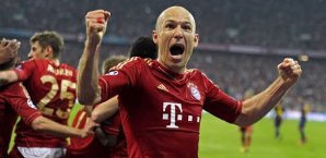 Arjen Robben schreit seine Freude nach dem Sieg von Bayern München über den FC Barcelona heraus Arjen Robben, Bayern München, FC Barcelona