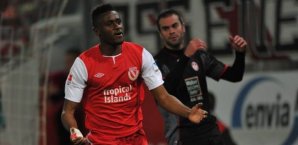 Boubacar Sanogo erziele das 2:1 und das 4:2 für Energie Cottbus Boubacar Sanogo,Energie Cottbus