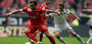 Verbissene Zweikämpfe prägten das Spiel der Fortuna gegen den Club Fortuna Düsseldorf, 1. FC Nürnberg