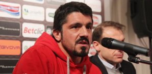 Gennaro Gattuso wurde auf die Tribüne geschickt Gennaro Gattuso, FC Sion