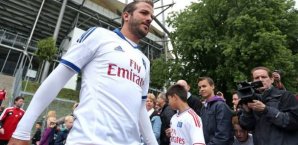 rafael,van,der,vaart,hsv,trainingsauftakt