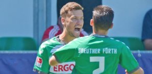 Tom Weilandt feiert seinen Treffer mit Zoltan Stieber tom weilandt, zoltan stieber, greuther fürth