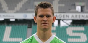 Alexander Madlung müsste auf Gehalt verzichten, um in Augsburg unterschreiben zu können Alexander Madlung, VfL Wolfsburg