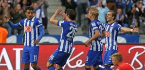Sami Allagui wird bejubelt Allagui