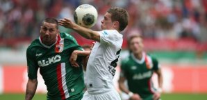 Sascha Moelders und Matthias Ginter im Duell Moelders, Ginter