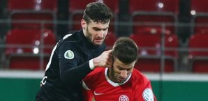 Am Samstag treffen sie in anderen Trikots aufeinander: Marco und Daniel Caligiuri Marco Caligiuri,Daniel Caligiuri,Bundesliga