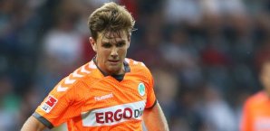 Niclas Füllkrug erzielte vier Treffer gegen Erzgebirge Aue Niclas Füllkrug
