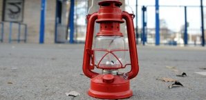 Wer bekommt die Rote Laterne? Rote Laterne