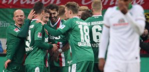 Der FC Augsburg beim Torjubel FC Augsburg