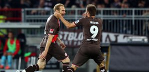 Florian Kringe (l.) erzielte die Führung für die Hamburger Florian Kringe