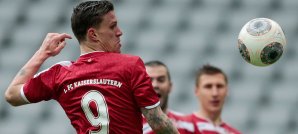 Simon Zoller und der FCK mussten im Aufstiegskampf einen Dämpfer hinnehmen Simon Zoller, 1. FC Kaiserslautern